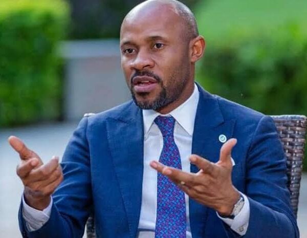 Dialogue avec l’AFC-M23 : Patrick Muyaya met l’accent…